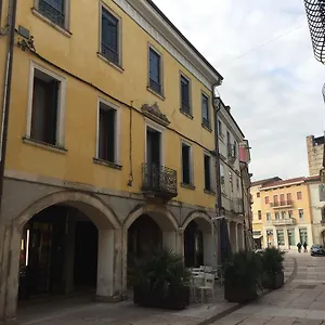 Bed & Breakfast Via Garibaldi, Lonigo